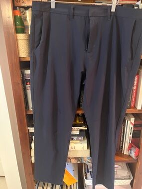 Fabletics Men's Navy Dress Pants 40 x 32”